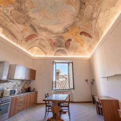Apartment a Few Metres from Piazza del Campo, Siena 2