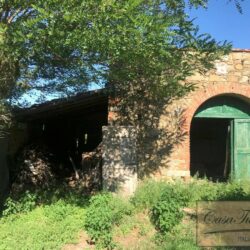 Spacious Cortona Farmhouse + Annexes To Restore 14