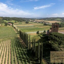Beautiful Historic Tuscan Farm with Vineyards 14
