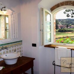 Beautiful Historic Tuscan Farm with Vineyards 17
