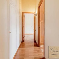 Prestigious Penthouse Apartment in Rome 21