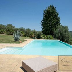 Stylish Chianti Villa with Barn and Infinity Pool 38