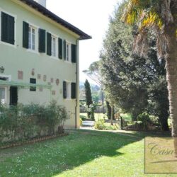 Traditional Property with Residential Annex near Lucca 8