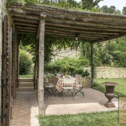 Tuscan Farmhouse with Pool and Panoramic Views 11