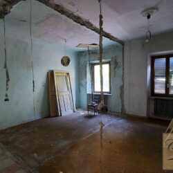 Apartment for sale on the river Lima Bagni di Lucca Tuscany (6)-1200