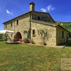 Beautiful Country Property with Pool near Sarteano Siena Tuscany (14)-1200