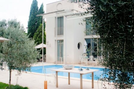 Amazing Villa With Park, Pool, Guesthouses Only 10 Minutes From Pisa