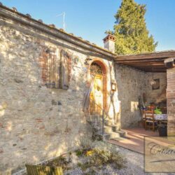 Casale with pool and vaults for sale near Sinalunga Tuscany (19)-1200