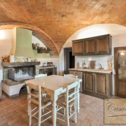 Casale with pool and vaults for sale near Sinalunga Tuscany (4)-1200