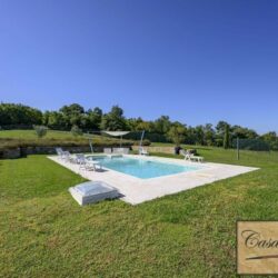 Villa for sale with pool near Montepulciano Tuscany (24)