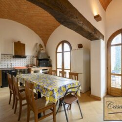 Villa for sale with pool near Montepulciano Tuscany (36)