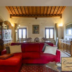 Villa for sale with pool near Montepulciano Tuscany (37)