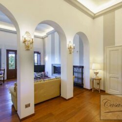 Elegant Villa for sale near Cortona Tuscany (11)-1200
