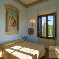 Elegant Villa for sale near Cortona Tuscany (15)-1200