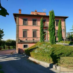 Elegant Villa for sale near Cortona Tuscany (37)-1200