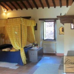 House for sale with pool and land near Passignano sul Trasimeno Umbria (12)-1200