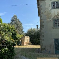 Large Estate to Restore near Cortona Tuscany (16)-1200