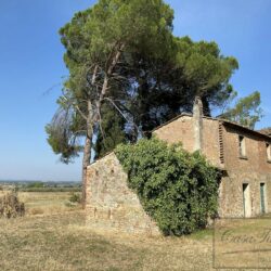 Large Estate to Restore near Cortona Tuscany (29)-1200