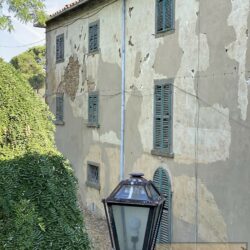 Large Estate to Restore near Cortona Tuscany (40)-1200