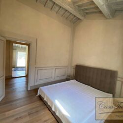 House for sale in Cortona Tuscany (33)-1200