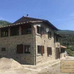 House near Cortona for sale with amazing views (11)-1200