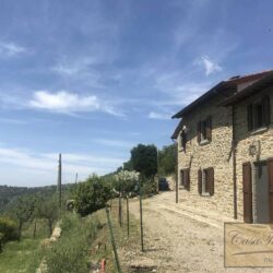 House near Cortona for sale with amazing views (24)-1200