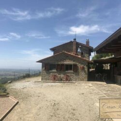 House near Cortona for sale with amazing views (4)-1200
