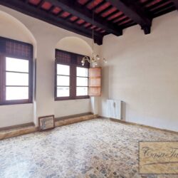Apartment for sale in the centre of San Gimignano Tuscany (13)-1200
