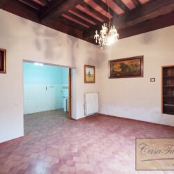 Apartment for sale in the centre of San Gimignano Tuscany (8)-1200
