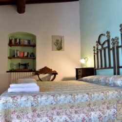 House with pool for sale in Chianti Tuscany (13)