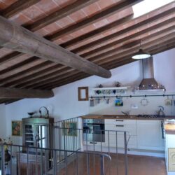 House with pool for sale in Chianti Tuscany (9)
