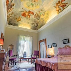 Wonderful stately villa for sale in Chianti Tuscany (21)-1200