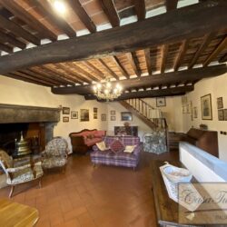 House for sale in Cortona Tuscany (23)-1200