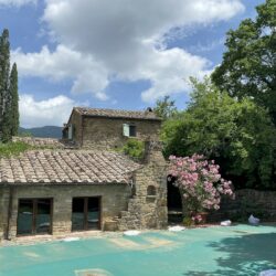 Lovely house with pool for sale near Cortona Tuscany (45)