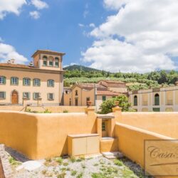 Luxury Estate for sale near Florence Tuscany (2)-1200