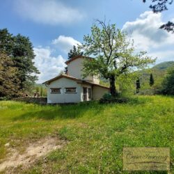 Restored Farmhouse and annex for sale near Montrone Umbria (36)-1200