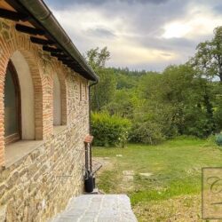 Beautiful Stone House for sale near Arezzo Tuscany (5)