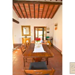 House for sale with pool and lake view Umbria (27)