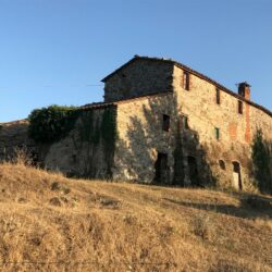 House to restore near Lake Trasimeno (1)-1200