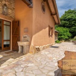 Lake View Villa for sale in Umbria (24)-1200