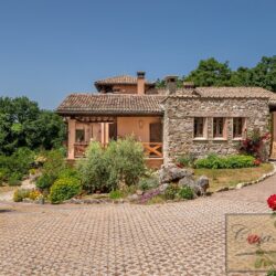 Lake View Villa for sale in Umbria (28)-1200