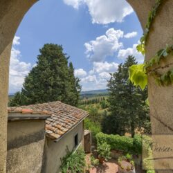 Beautiful Chianti Property for sale with Pool and 20 Hectares (12)-1200