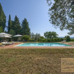 Beautiful Chianti Property for sale with Pool and 20 Hectares (18)-1200