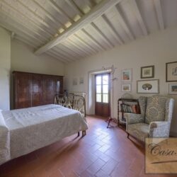 Beautiful Chianti Property for sale with Pool and 20 Hectares (36)-1200