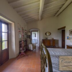 Beautiful Chianti Property for sale with Pool and 20 Hectares (37)-1200