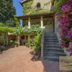 Beautiful Chianti Property for sale with Pool and 20 Hectares (9)-1200