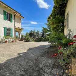 Villa with pool for sale near Buggiano Tuscany (112)
