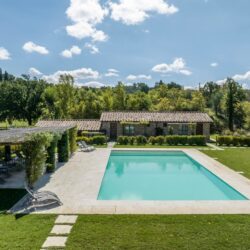 Beautiful Stone House with Pool for sale near Montepulciano (8)
