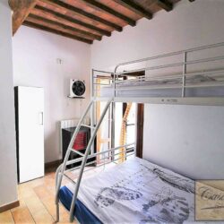 Building with pool and multiple apartments for sale Pisa Tuscany (29)-1200