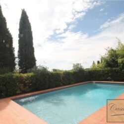 10 Bedroom property with pool and olive grove near SIena Tuscany (18)-1200
